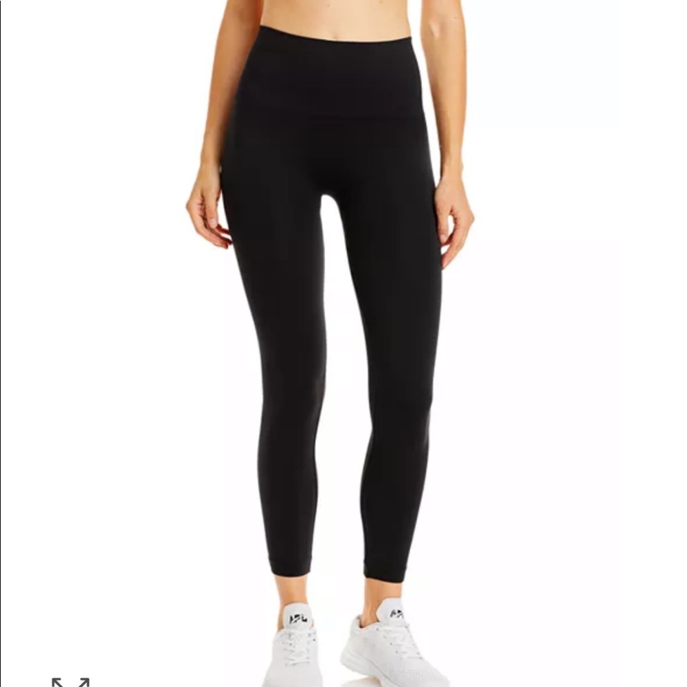 NWOT Spanx Look At Me Now Leggings